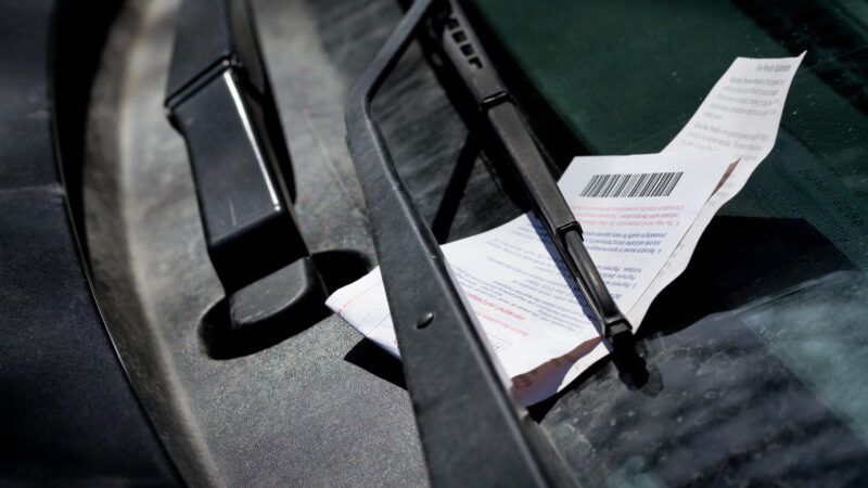 Parking ticket | ID 18996472 ©  Brad Calkins | Dreamstime.com