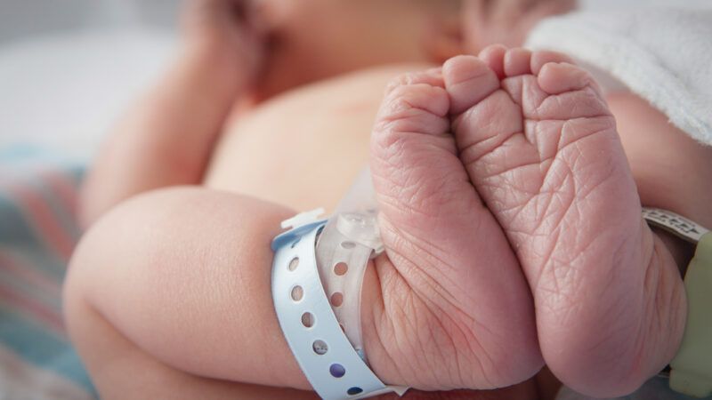 The bottoms of a newborn's feet. | Photo: Aviahuismanphotography/Dreamstime