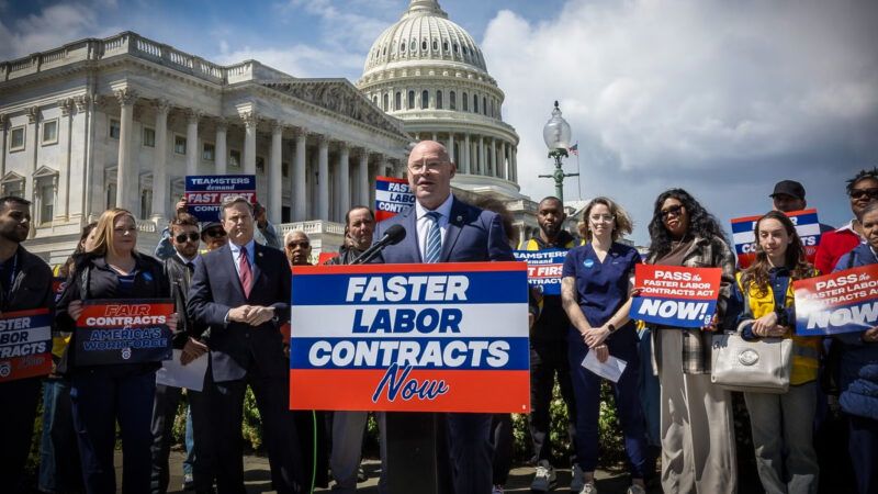 The Teamsters hold a press conference on teh Faster Labor Contracts Act | Teamsters/Press Release