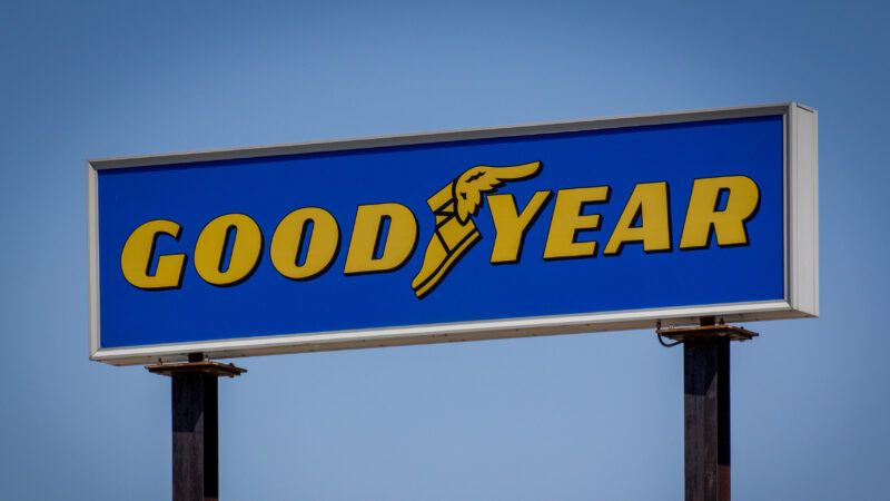Goodyear outdoor sign | Ken Wolter/Dreamstime