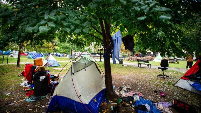 Homeless encampment | Photo: Rod Lamkey - CNP/picture alliance / Consolidated News Photos/Newscom