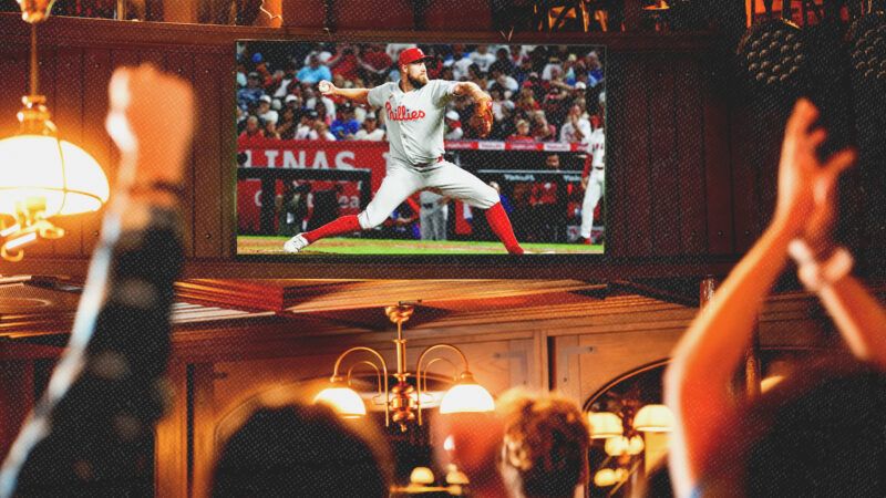 A baseball game on TV in a sports bar | Illustration: Aleksei Gorodenkov/Dreamstime/John Cordes/Icon Sportswire 506/John Cordes/Icon Sportswire/Newscom