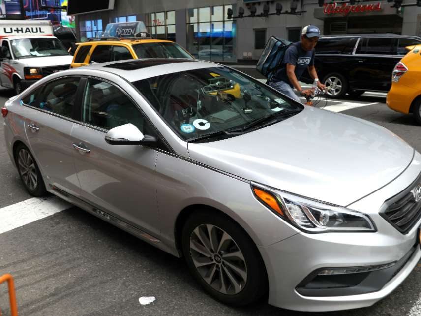 New York City Votes To Cap Uber And Lyft Regulate Drivers Pay