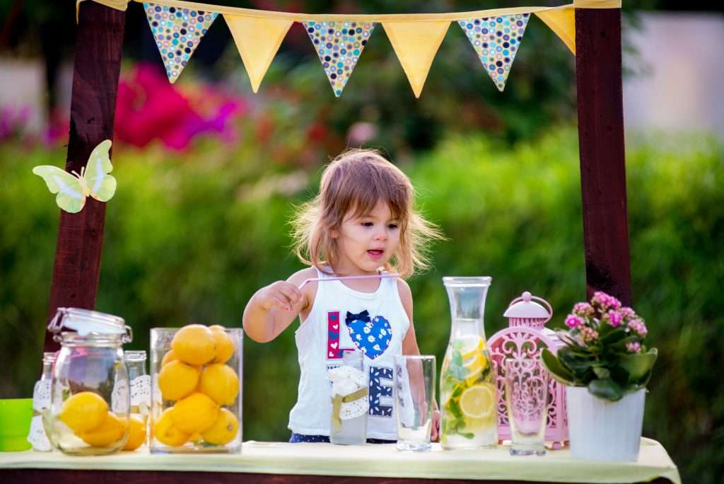 Texas Legalizes Lemonade Stands Run by Children