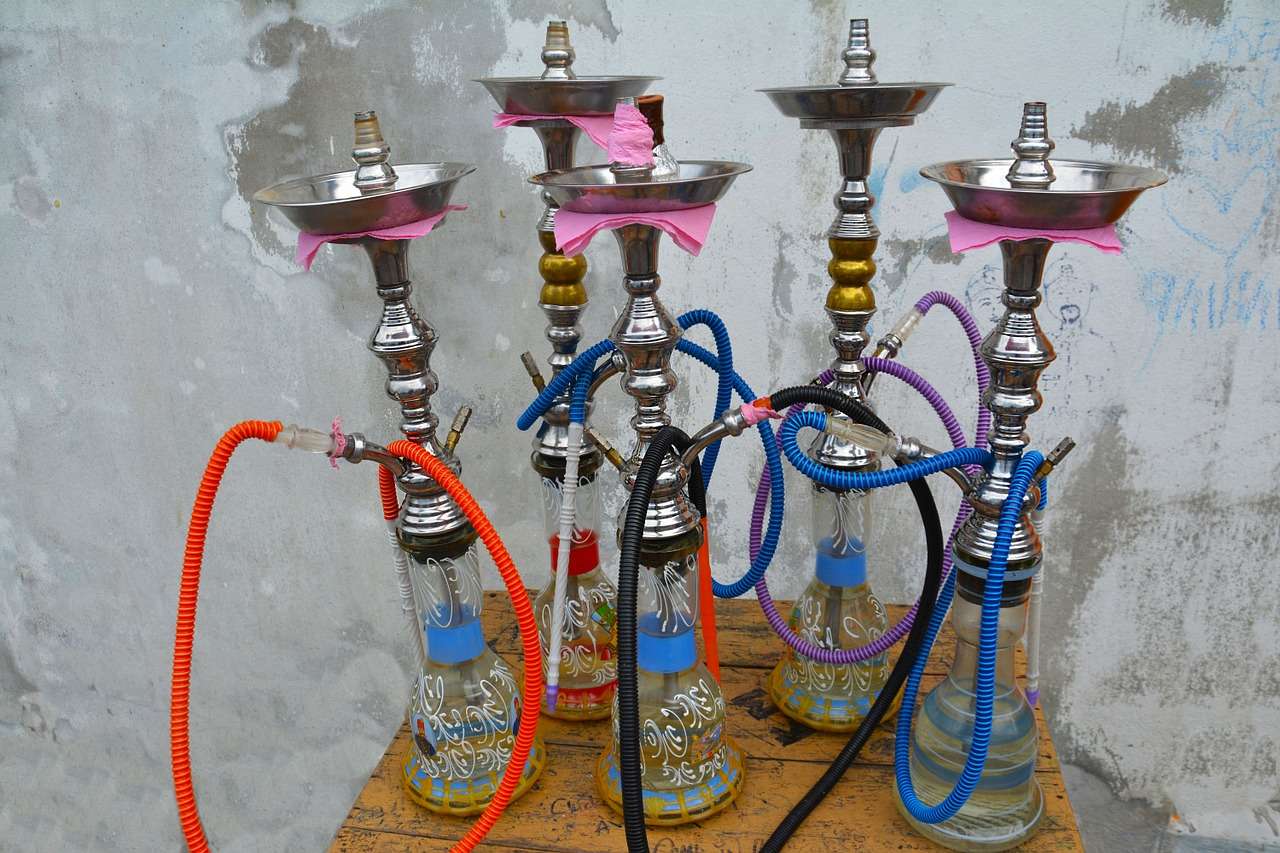 Are Hookahs More Dangerous Than Cigarettes, or Does Misleading University Publicity Generate