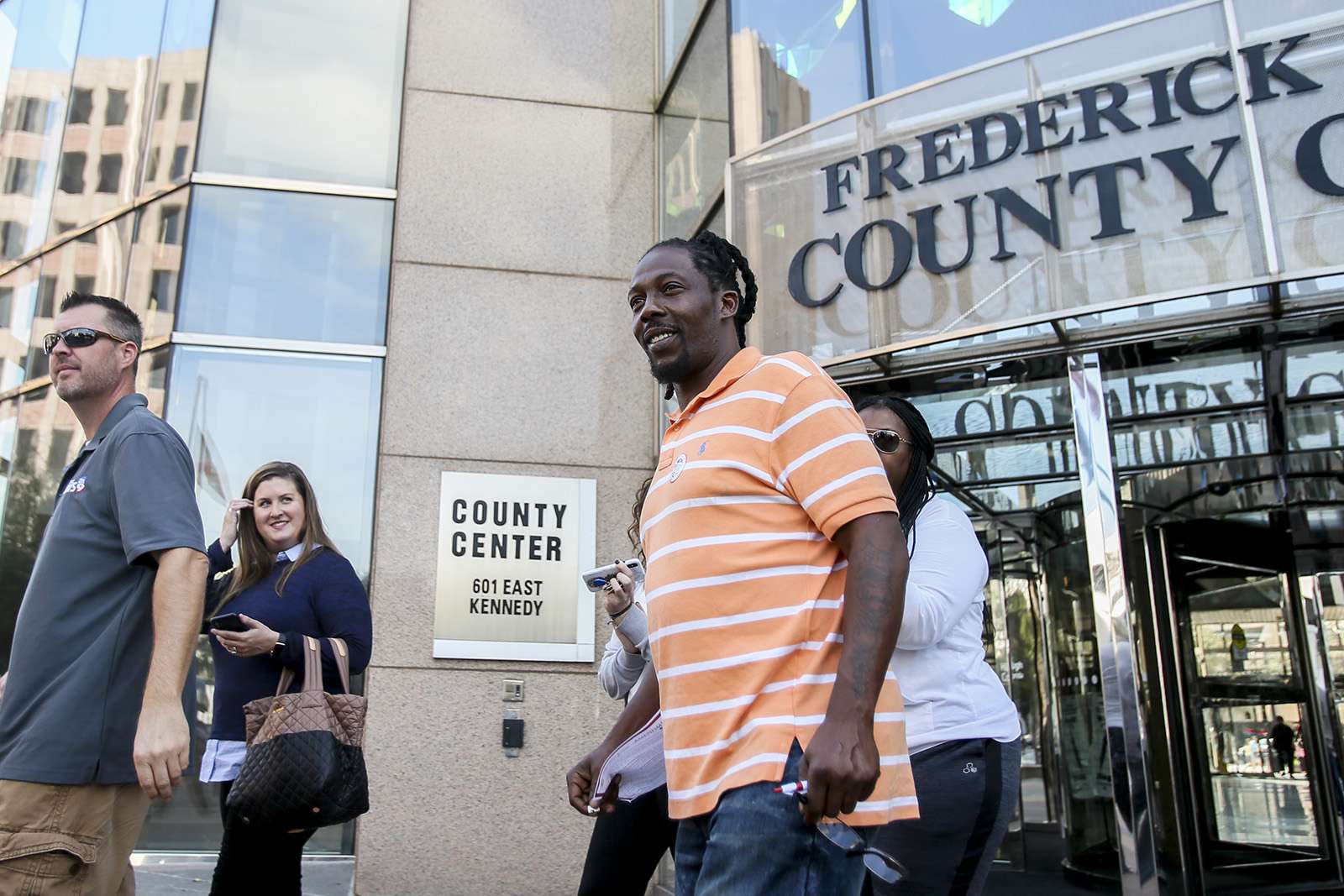 Federal Judge: Florida Can't Block Felons From Regaining Voting Rights ...