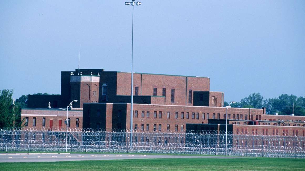 Terre Haute Prison Thousands Of Inmates Released Because Of Pandemic