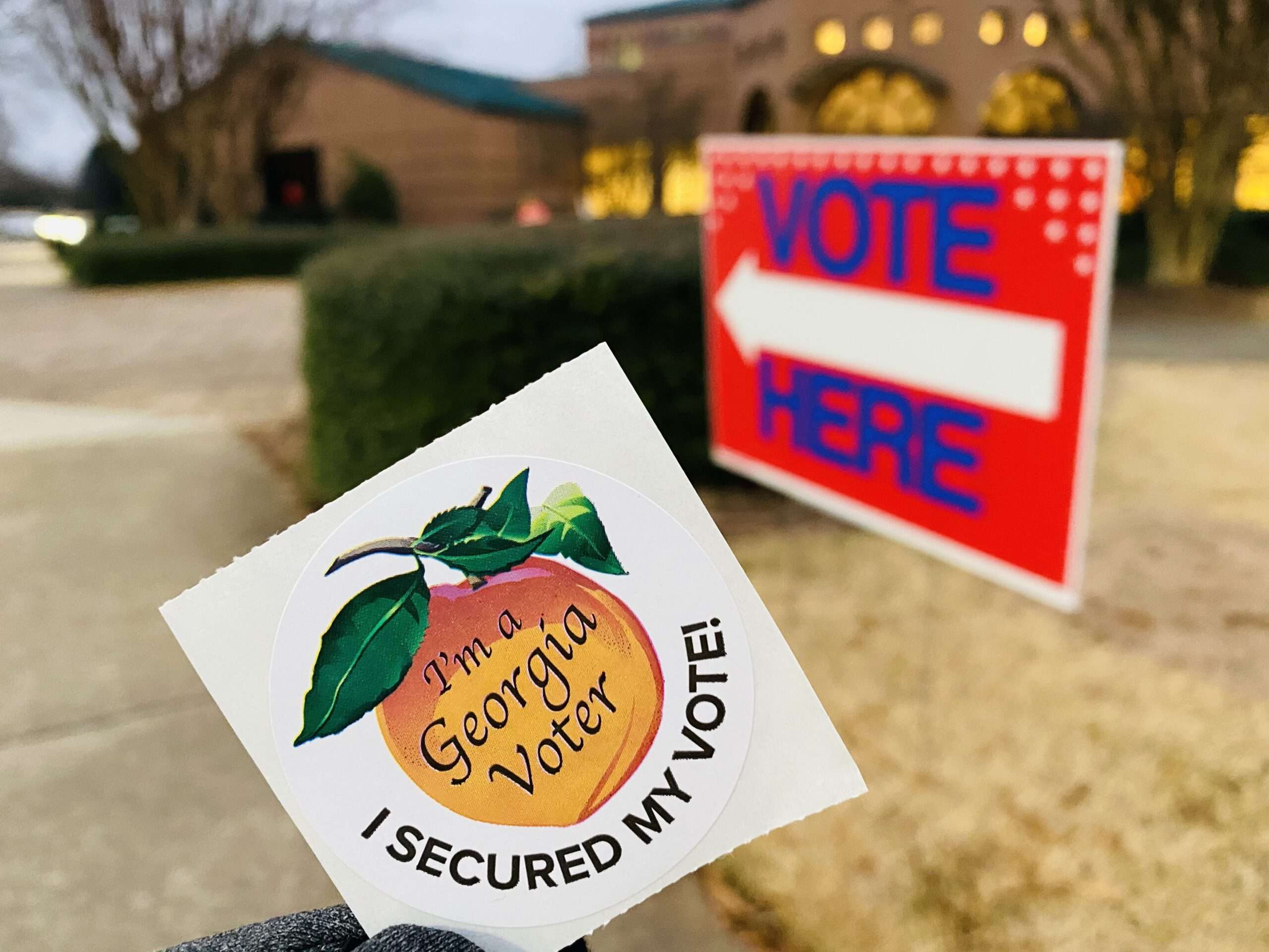 Georgia Bans Handing Out Water To Voters Waiting In Line Because