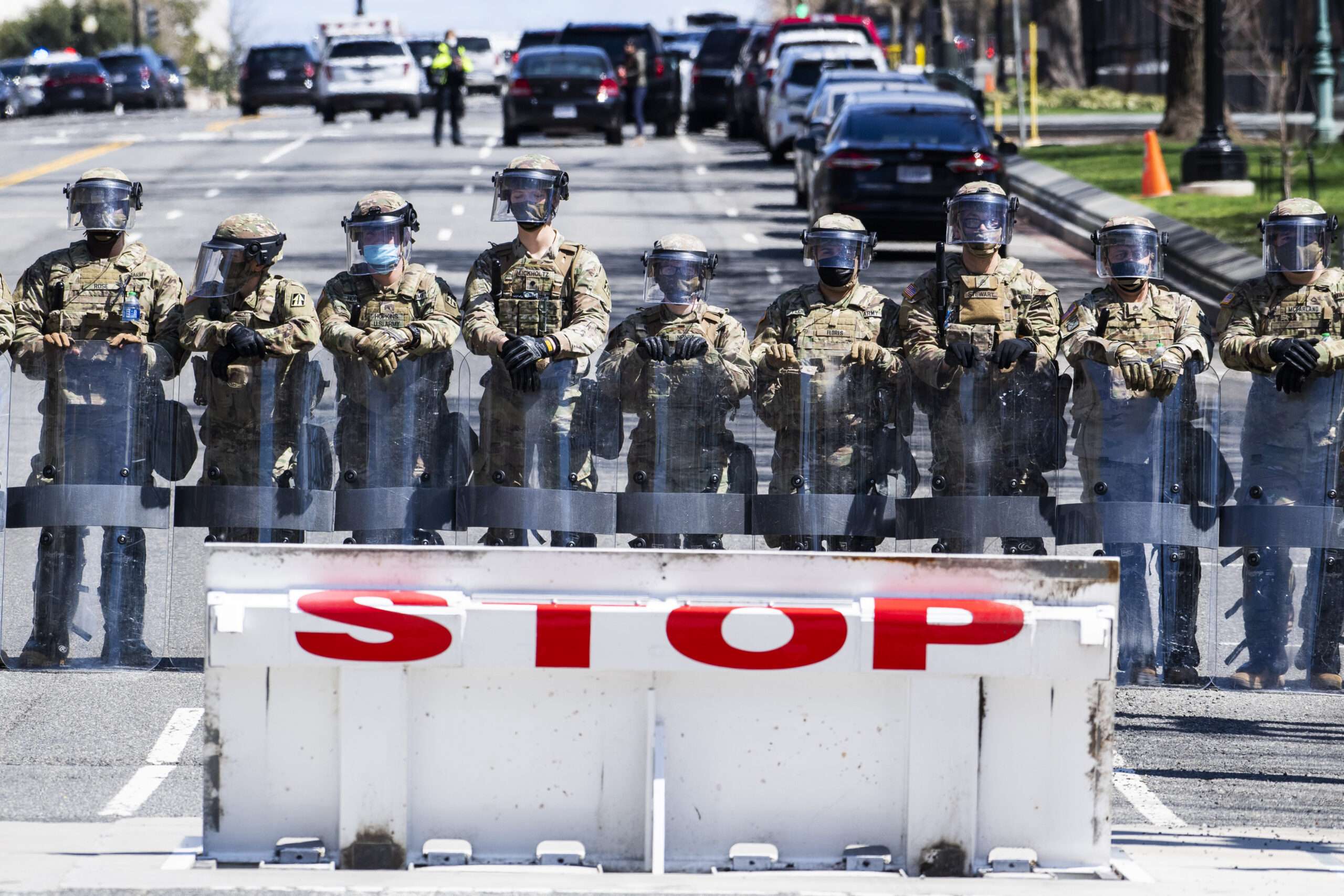 Police Kill Suspect Who Rammed Vehicle Into U.S. Capitol Barricade: 1 ...