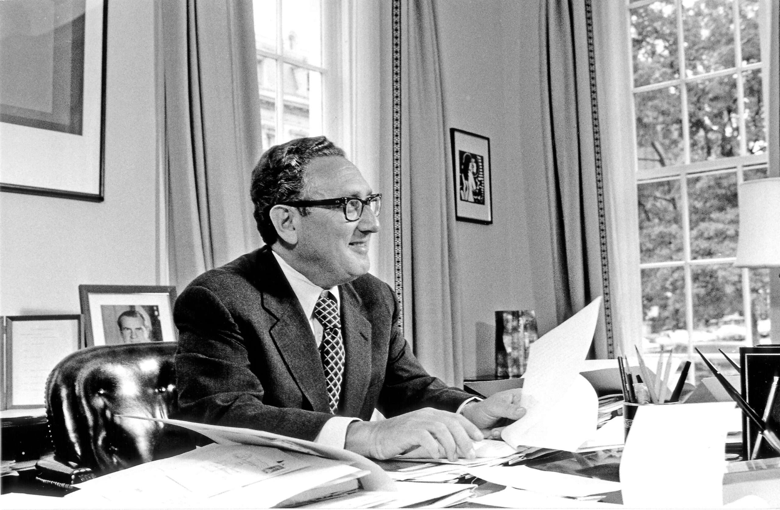 Kissinger Dies