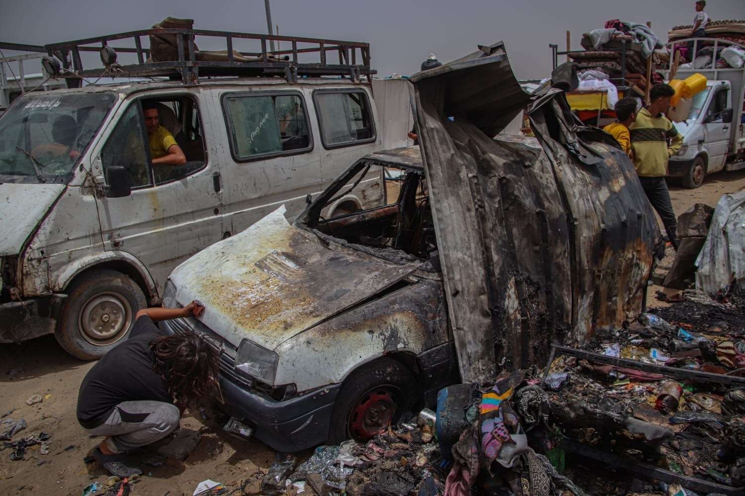 Israeli Strike on Rafah Camp Kills Civilians, Netanyahu Calls It 'Tragic Mistake' - Vimarsana News