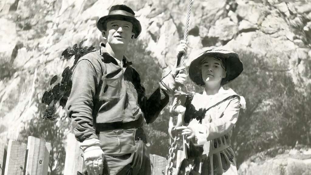 Photo: Lane in Yosemite National Park, c. 1916–1918; Herbert Hoover Presidential Library