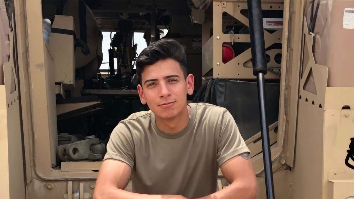 Immigration Agents Held a U.S. Citizen—and Veteran—for 3 Days Without Checking His ID