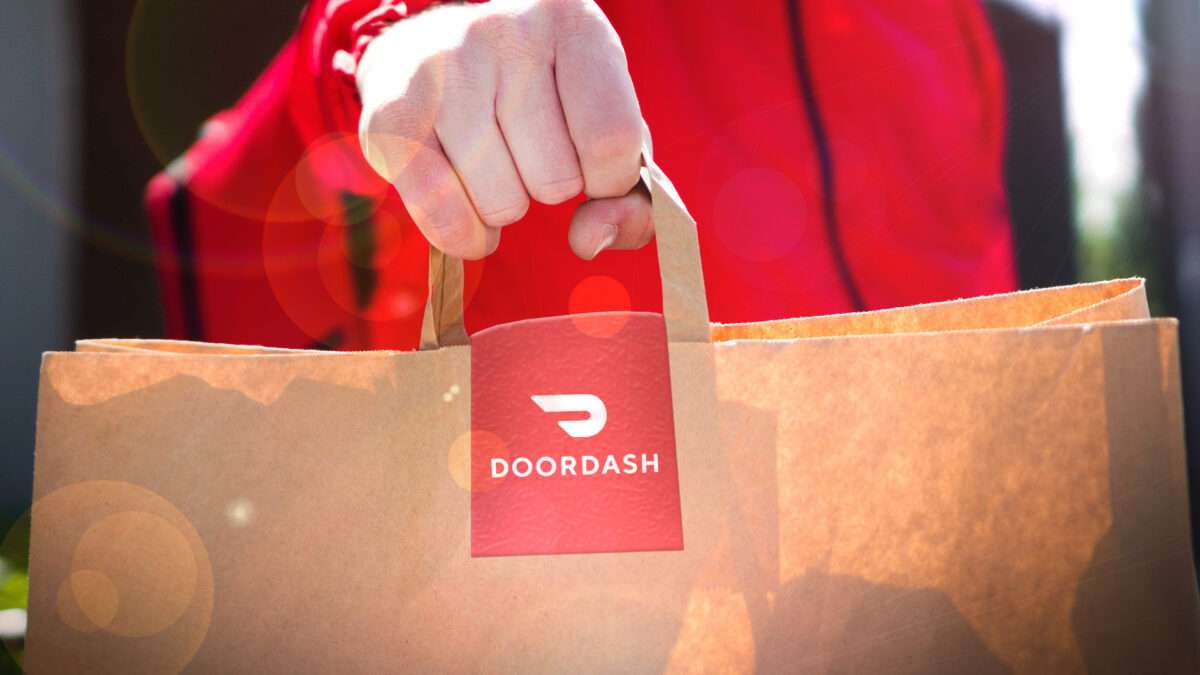 Who Abuses Food Delivery?