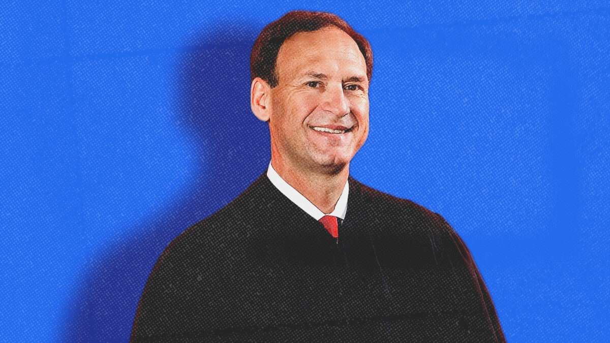 Is Alito Making the Same Mistake as Ginsburg by Refusing To Retire?