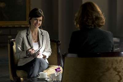 Carla Gugino is not Lois Lane. Carla Gugino is not Lois Lane.