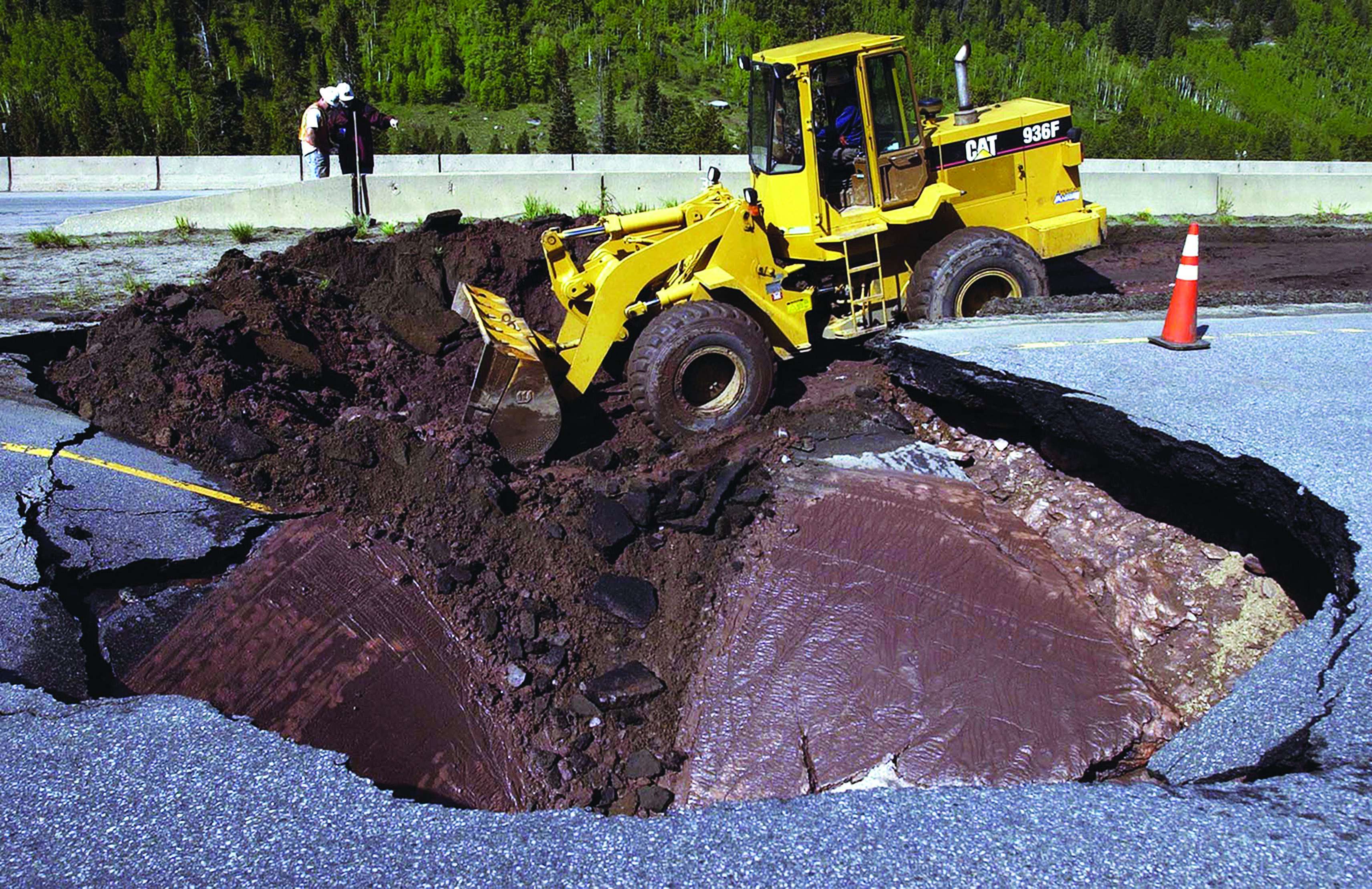 Sinkhole in Colorado's Interstate 70