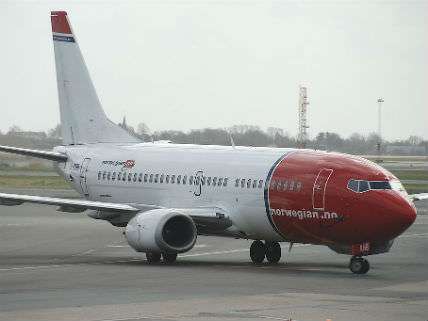 A Boeing Norwegian Air shuttle.