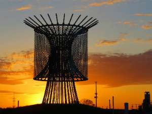 $1 million dollar 'Wind Roundabout' structure in Fort Worth