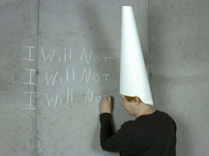 Dunce cap