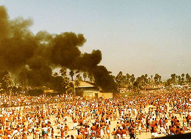 Man, things were freer when we could STONE TEEN RIOT at surfing championships! (I was there, BTW.)