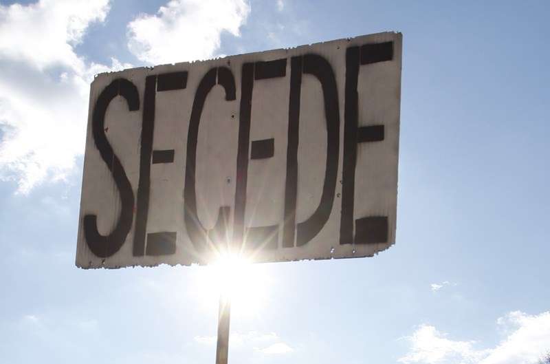 Secede.