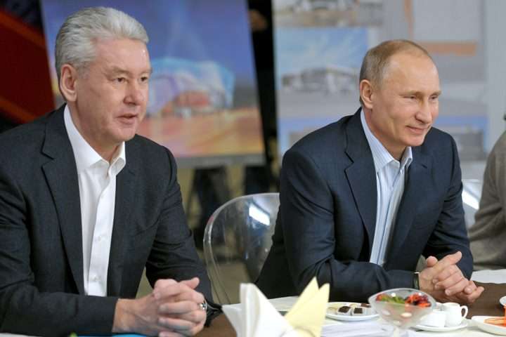 Sergei Sobyanin, left, with Vladimir Putin.