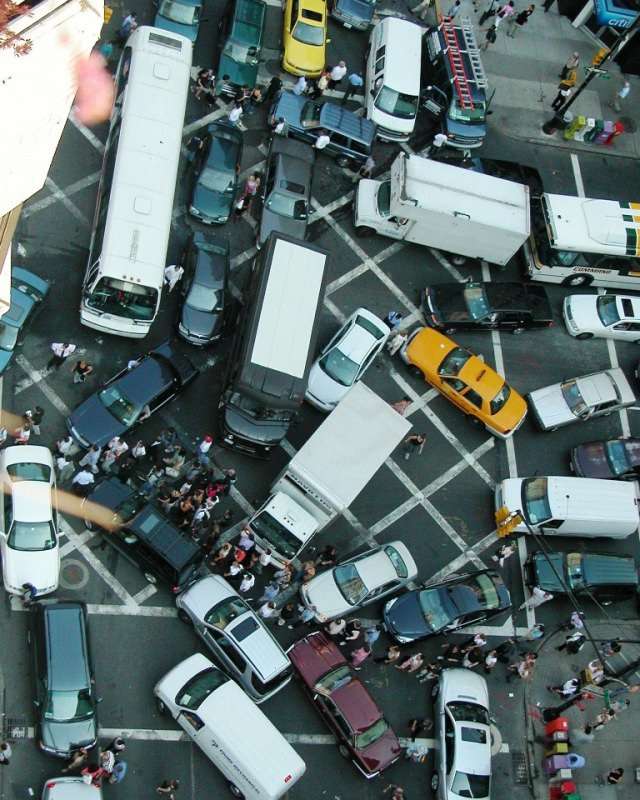 scientific explanation for gridlock traffic