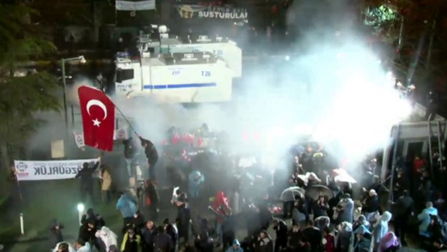 Turkey Tear Gas Zaman