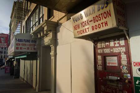 Fung Wah's Ticket Booth |||