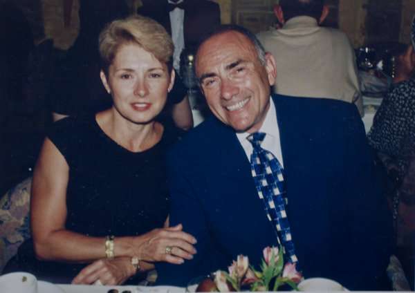 Ed Levitt and his wife Linda |||