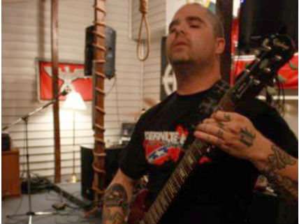Wade Page rocks out.