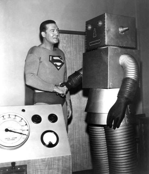 Kal-El is no stranger to advanced technology.