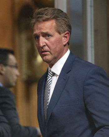 Jeff Flake's weird Friday. ||| Ron Sachs/SIPA/Newscom