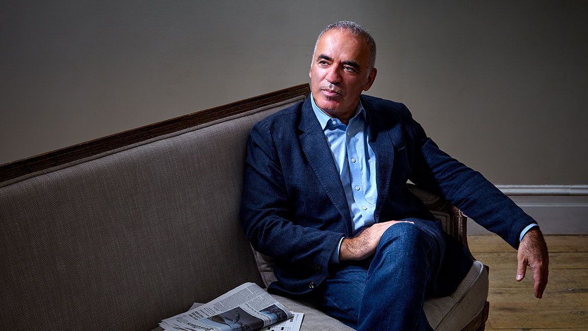 New video is now up on  “Garry Kasparov's historic defeat